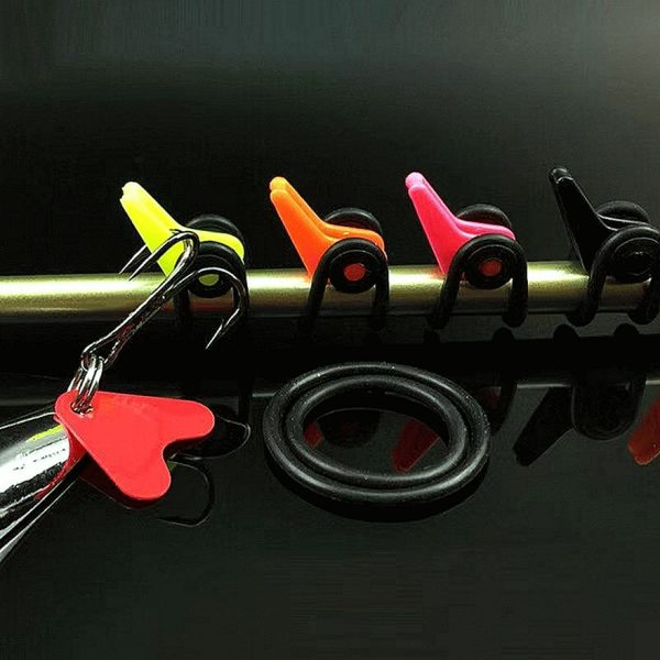 10 Pieces Fishing Rod Hook Holder Fishing Lure Bait Keeper with 2 Size Elastic Rubber Rings for Fishing Tackle Worm Saltwater - Image 5