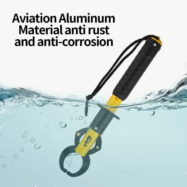 Fish Control Device with Scale - Image 3
