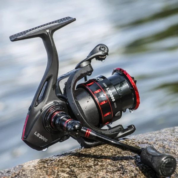 FISHINGHUB  DOUBLE GRIP DEEP SHALLOW SPOOL SPINNING REEL - Image 2