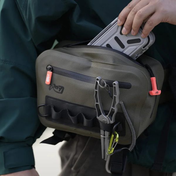 Fishing Tackle Waterproof Lure Bag - Image 7
